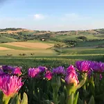 La Trave 3* Montecosaro (Marche)