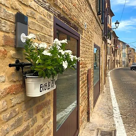 La Trave 3* Montecosaro (Marche)