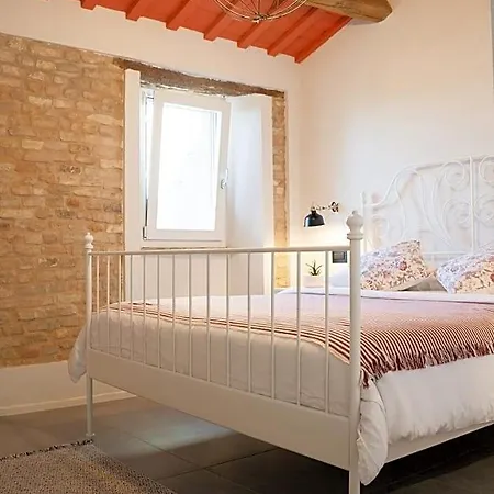 Bed & Breakfast La Trave Montecosaro (Marche)