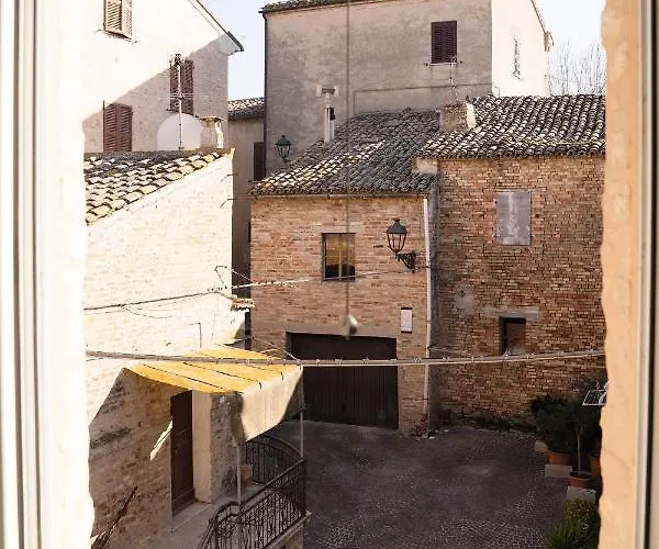 住宿加早餐酒店 La Trave